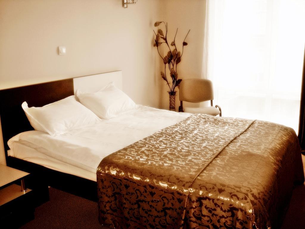 Hotel Babilon Bükreş Oda fotoğraf