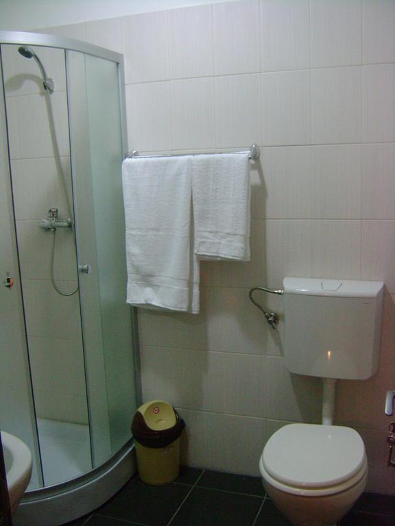 Hotel Babilon Bükreş Oda fotoğraf
