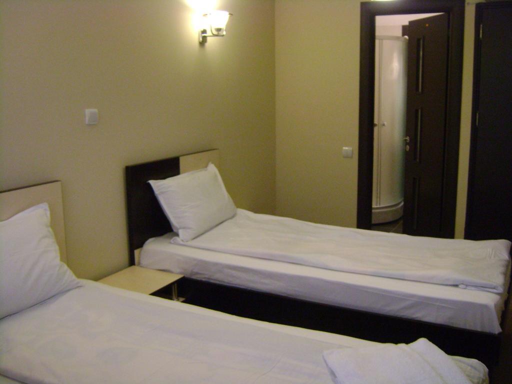 Hotel Babilon Bükreş Dış mekan fotoğraf