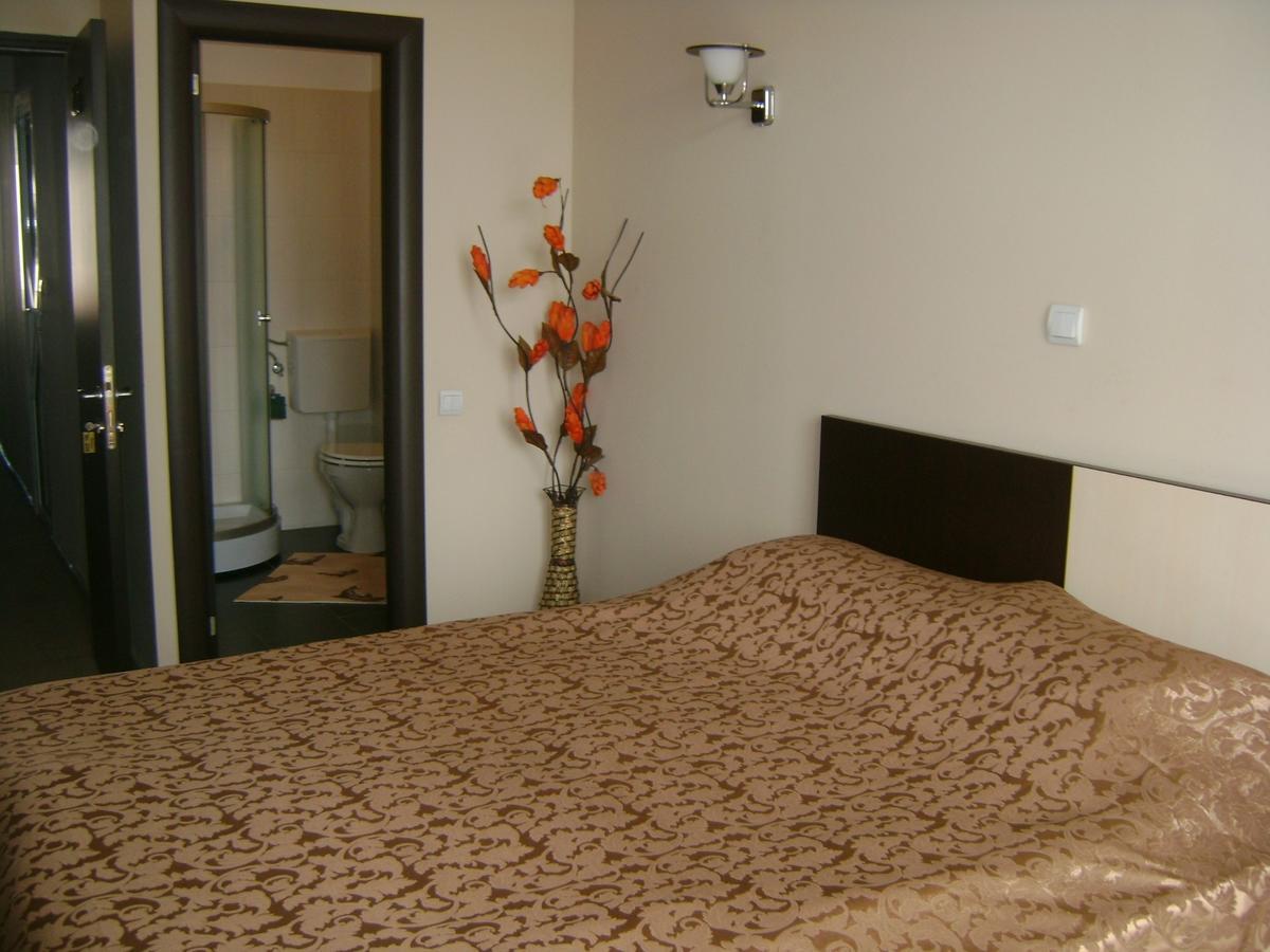 Hotel Babilon Bükreş Dış mekan fotoğraf